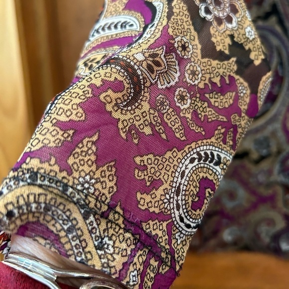 I.N.C /Purple Paisley Open Chest Blouse/ beautiful/ size XL - Picture 4 of 11